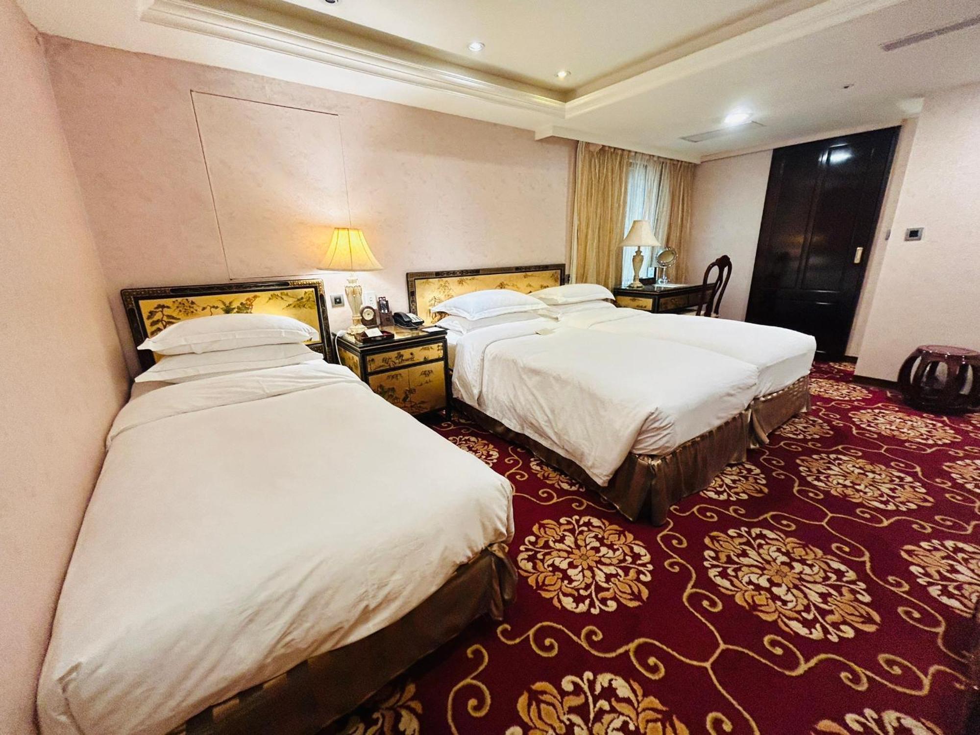 Royal Seasons Hotel Taipei ‧ Nanjing W. מראה חיצוני תמונה