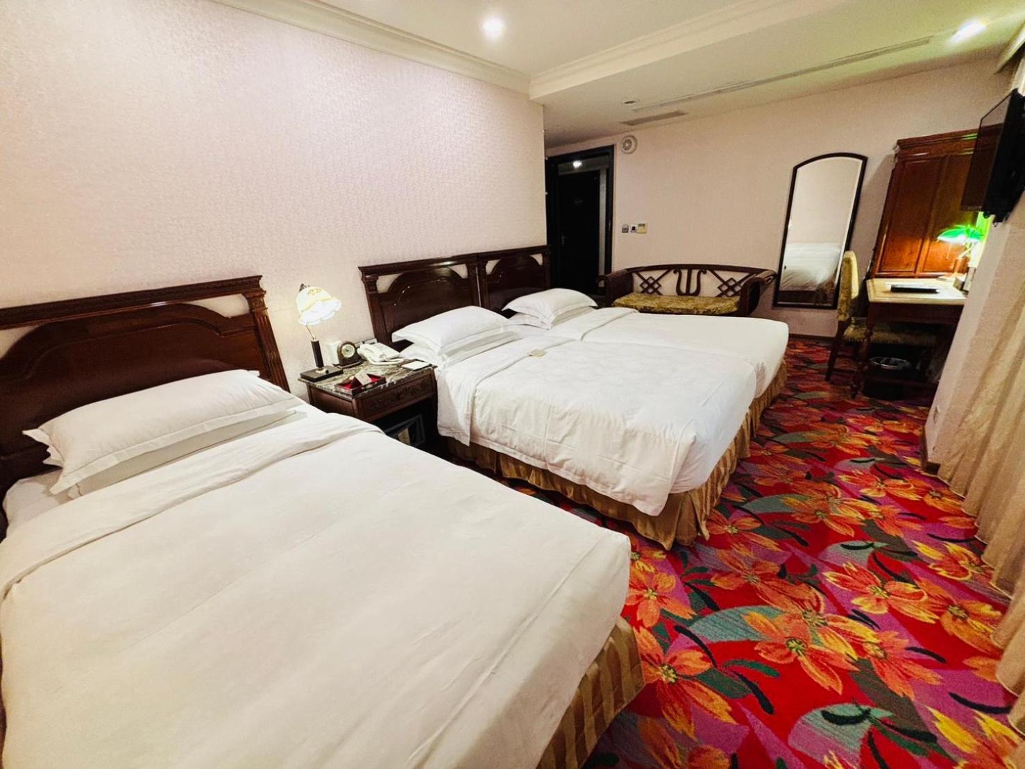 Royal Seasons Hotel Taipei ‧ Nanjing W. מראה חיצוני תמונה