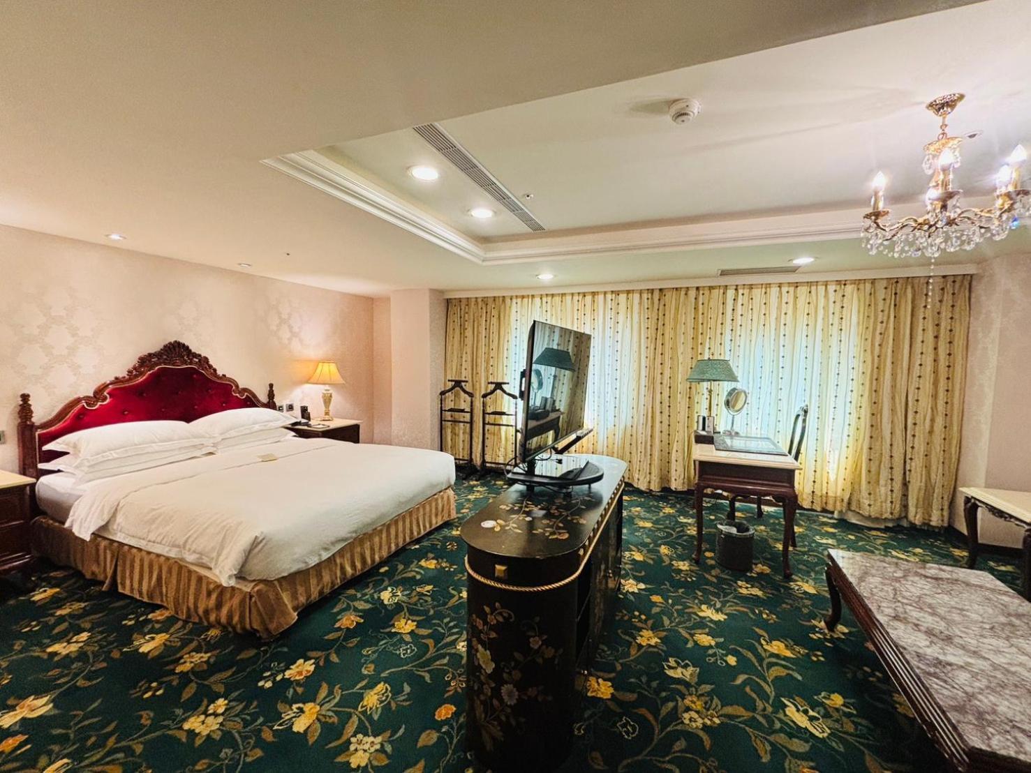 Royal Seasons Hotel Taipei ‧ Nanjing W. מראה חיצוני תמונה
