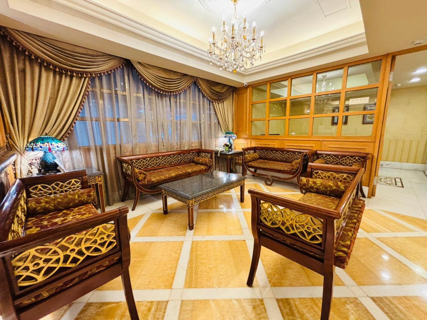 Royal Seasons Hotel Taipei ‧ Nanjing W. מראה חיצוני תמונה