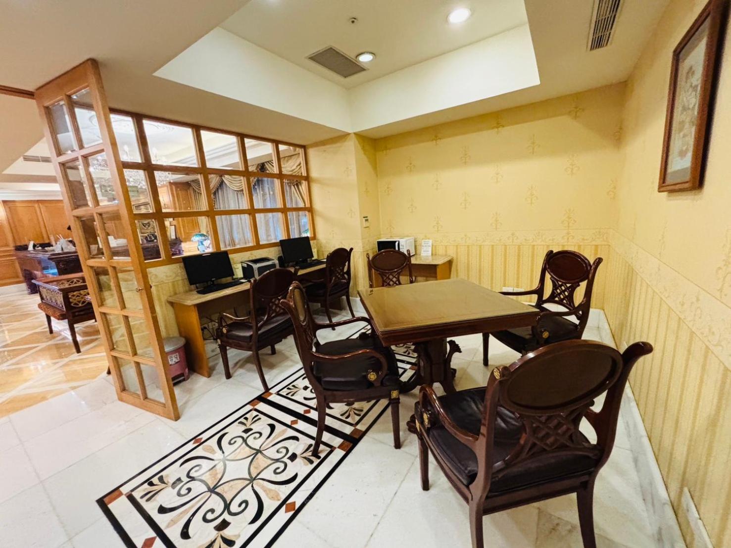 Royal Seasons Hotel Taipei ‧ Nanjing W. מראה חיצוני תמונה
