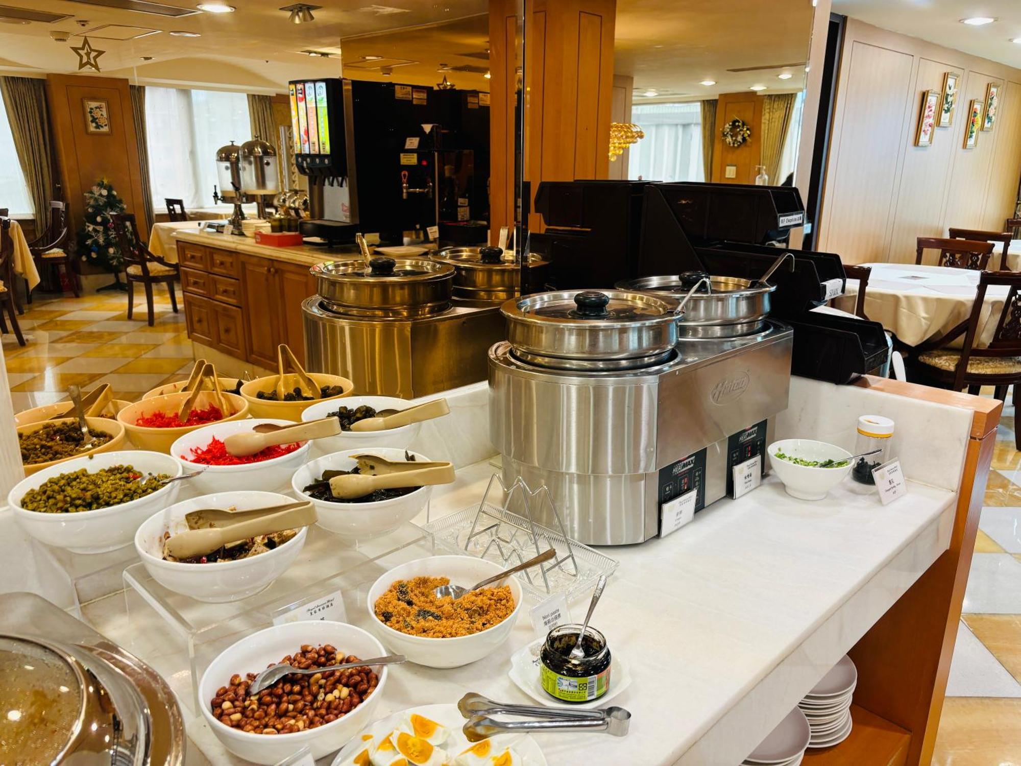 Royal Seasons Hotel Taipei ‧ Nanjing W. מראה חיצוני תמונה